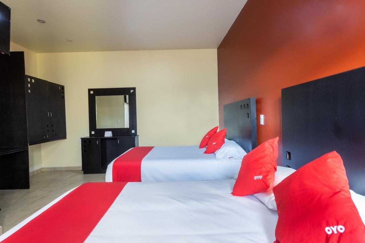 Oyo Hotel Emperadores Inn, Atlixco Εξωτερικό φωτογραφία