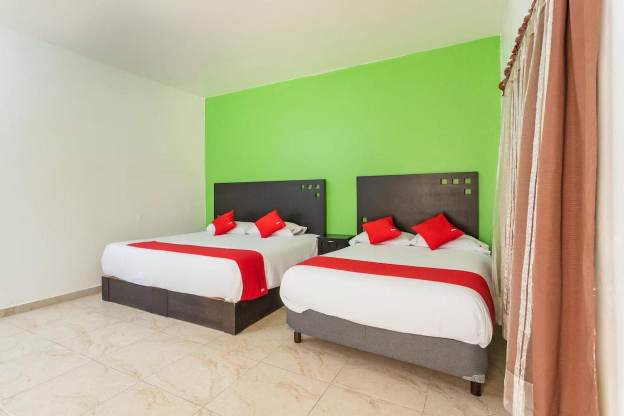 Oyo Hotel Emperadores Inn, Atlixco Εξωτερικό φωτογραφία
