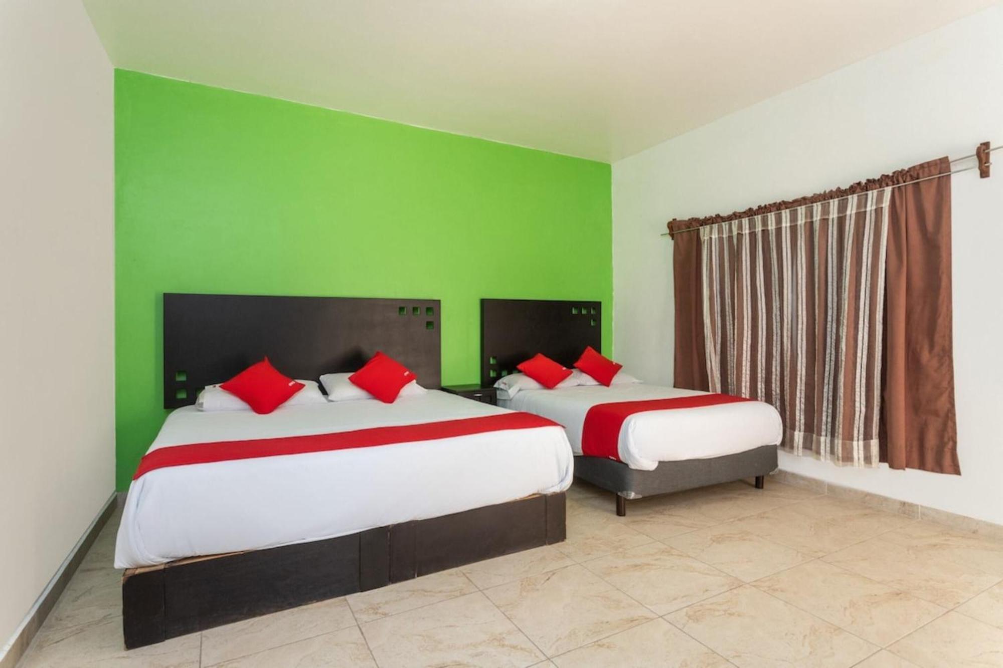 Oyo Hotel Emperadores Inn, Atlixco Εξωτερικό φωτογραφία