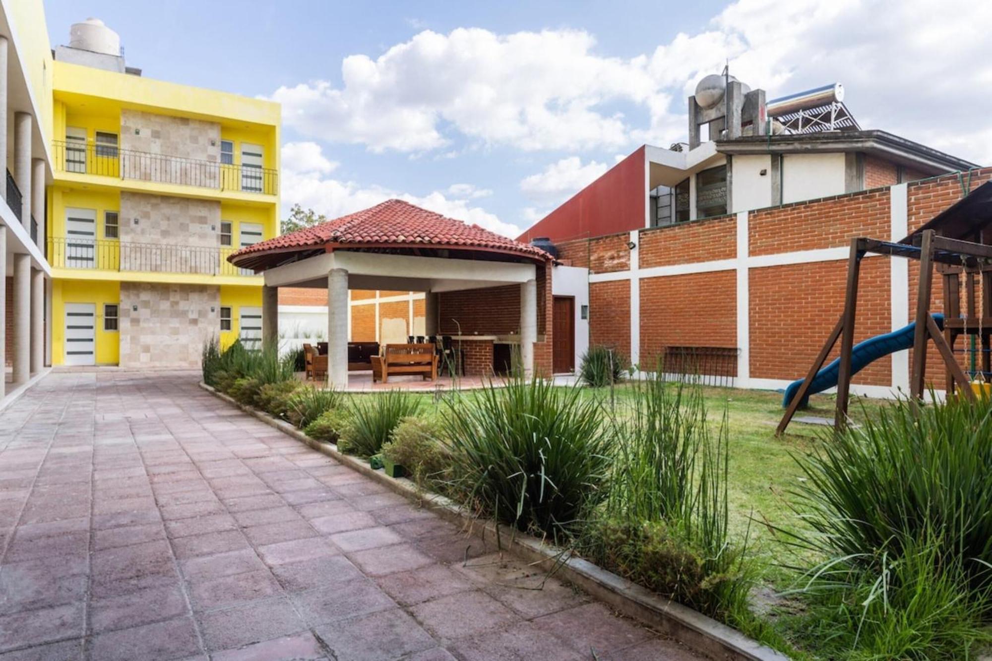 Oyo Hotel Emperadores Inn, Atlixco Εξωτερικό φωτογραφία